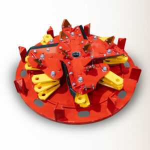 Rotor rozdrabniacza do słomy