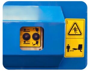 rear-controls-300x239 Panel sterowania maszyny rolniczej